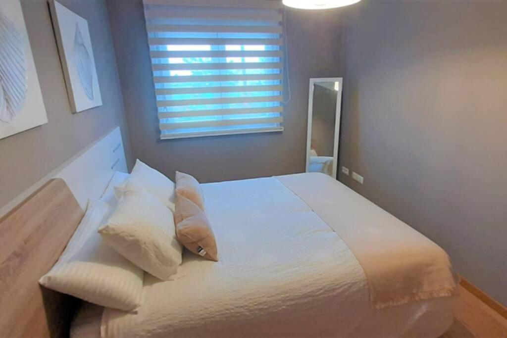 Apartamento Playa Foz Con Piscina Y Parking 010 Διαμέρισμα Εξωτερικό φωτογραφία